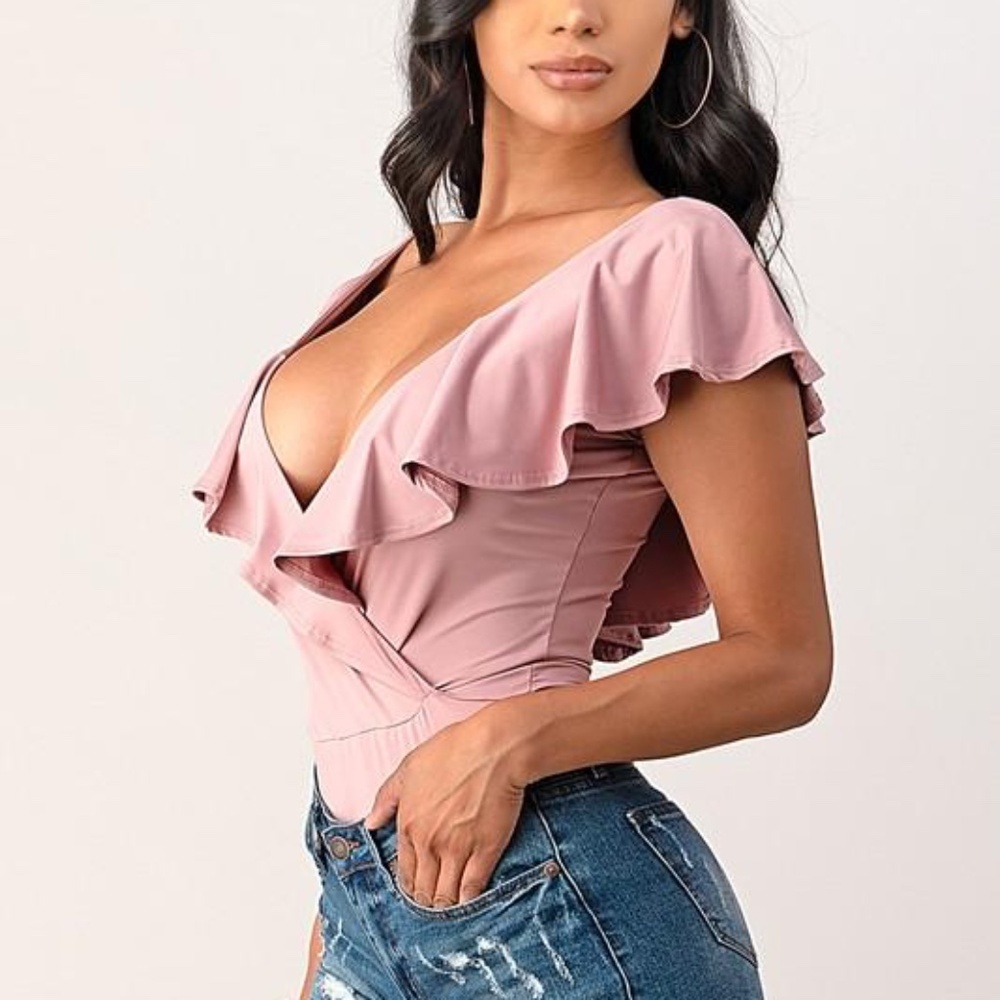 Glow passion bodysuit Ruffle trim crop top